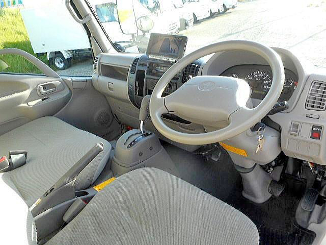 トヨタトヨエース冷凍車（冷蔵車）小型（2t・3t）[写真09]