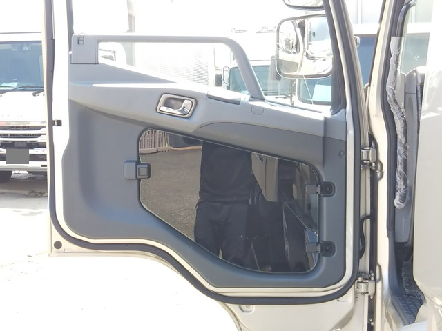 三菱ふそうファイターセーフティローダー中型（4t）[写真30]