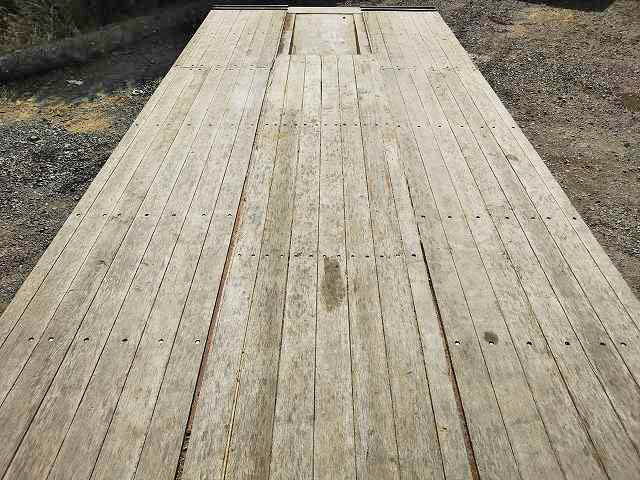 いすゞフォワードセルフローダー増トン（6t・8t）[写真13]