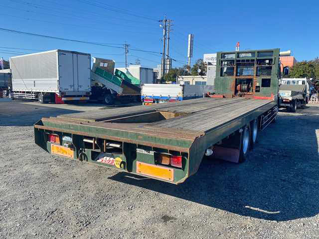 いすゞフォワードセルフローダー増トン（6t・8t）[写真02]