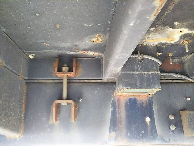 いすゞフォワードセルフローダー増トン（6t・8t）[写真24]