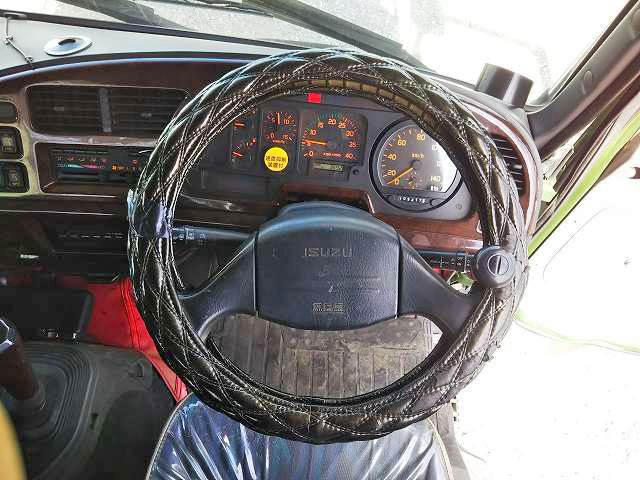 いすゞフォワードセルフローダー増トン（6t・8t）[写真37]