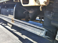 三菱ふそうキャンター平ボディ小型（2t・3t）[写真13]