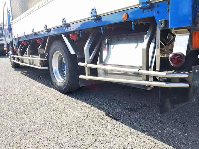 日野デュトロユニック4段小型（2t・3t）[写真23]