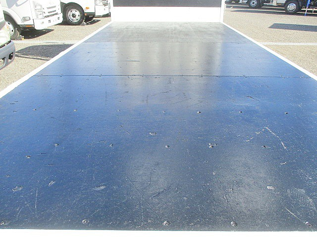 トヨタダイナ平ボディ小型（2t・3t）[写真12]