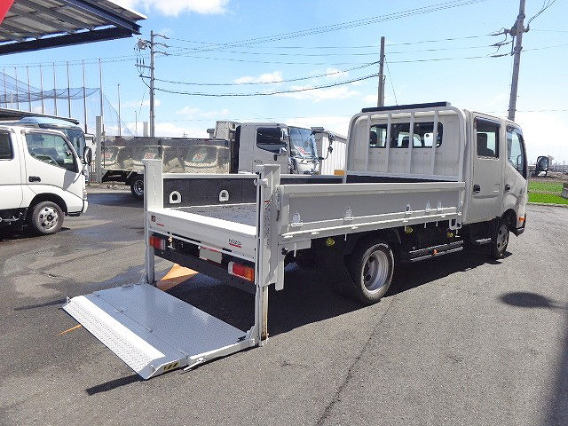 トヨタダイナダブルキャブ（Wキャブ）小型（2t・3t）[写真11]