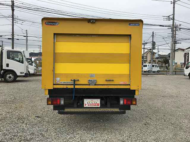 いすゞエルフパネルバン小型（2t・3t）[写真13]