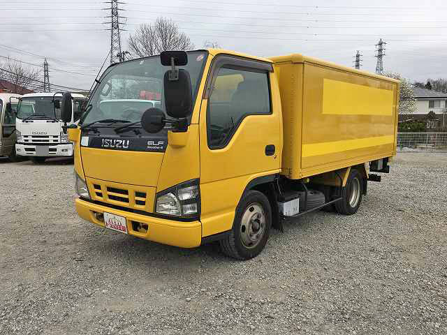 いすゞエルフパネルバン小型（2t・3t）[写真02]