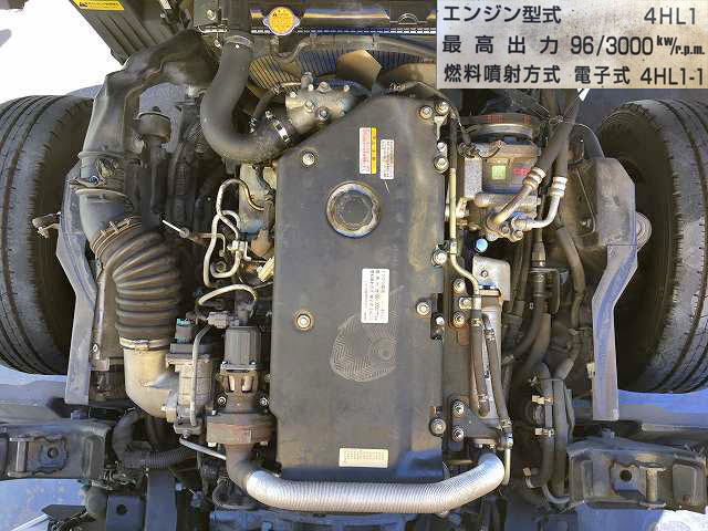 いすゞエルフパネルバン小型（2t・3t）[写真30]