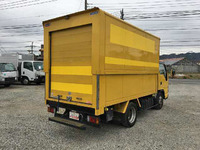 いすゞエルフパネルバン小型（2t・3t）[写真03]