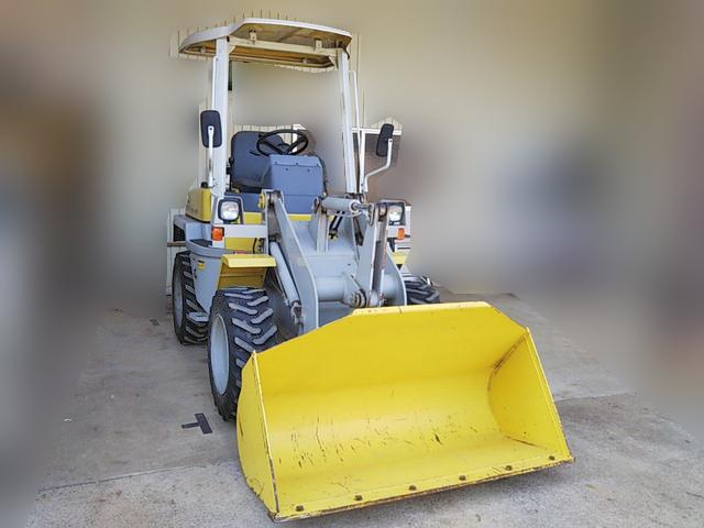 コマツタイヤショベル（ホイルローダー）[写真03]