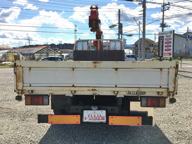 三菱ふそうキャンターユニック4段小型（2t・3t）[写真08]