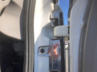 UDトラックスクオントレーラーヘッド（トラクターヘッド）大型（10t）[写真35]