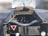 UDトラックスクオントレーラーヘッド（トラクターヘッド）大型（10t）[写真05]