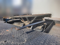 UDトラックスクオントレーラーヘッド（トラクターヘッド）大型（10t）[写真07]