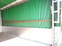 三菱ふそうキャンターカーテン車小型（2t・3t）[写真15]