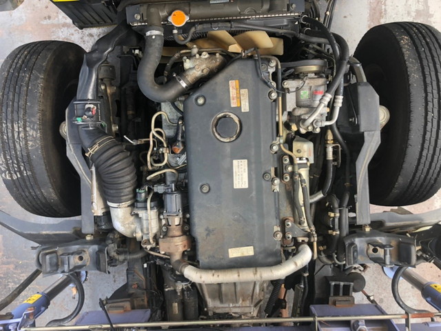 いすゞエルフダンプ・クレーン付小型（2t・3t）[写真26]