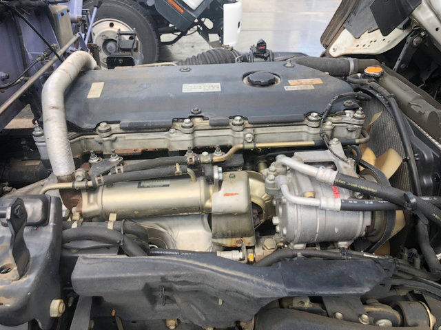 いすゞエルフダンプ・クレーン付小型（2t・3t）[写真28]