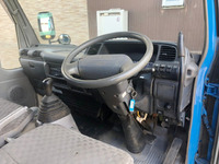 いすゞエルフダンプ・クレーン付小型（2t・3t）[写真36]