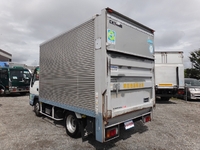 いすゞエルフアルミバン小型（2t・3t）[写真02]