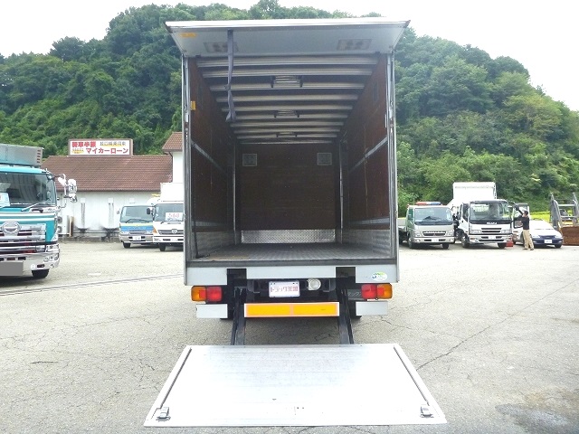 日野レンジャーアルミバン中型（4t）[写真02]