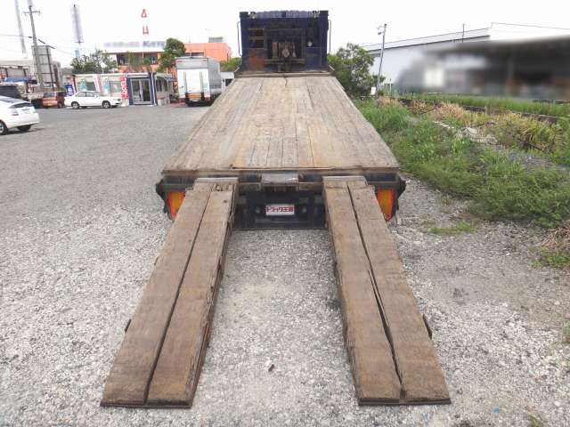 日野ドルフィンセルフローダー大型（10t）[写真02]