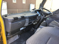 いすゞエルフパネルバン小型（2t・3t）[写真28]