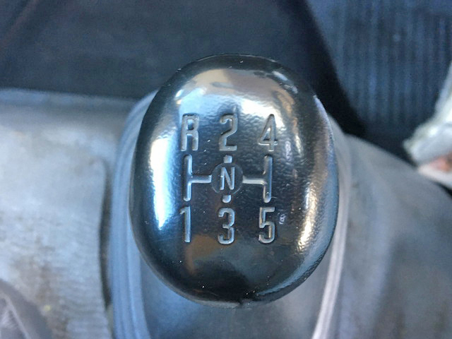 いすゞエルフパネルバン小型（2t・3t）[写真33]