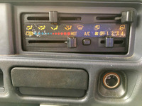 いすゞエルフパネルバン小型（2t・3t）[写真35]