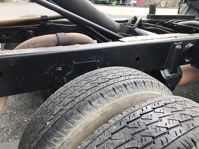 三菱ふそうキャンターダンプ小型（2t・3t）[写真20]