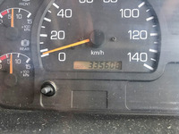 三菱ふそうファイターセーフティクレーン4段増トン（6t・8t）[写真22]