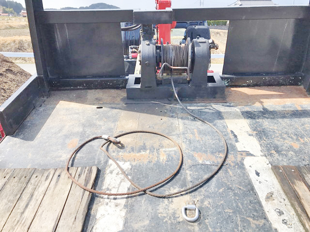 三菱ふそうファイターセーフティクレーン4段増トン（6t・8t）[写真07]