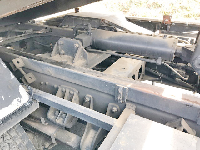 三菱ふそうファイターセーフティクレーン4段増トン（6t・8t）[写真08]