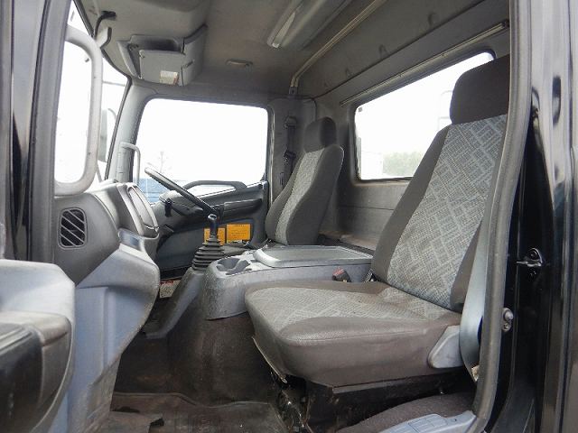 日野レンジャーダンプ・クレーン付増トン（6t・8t）[写真16]