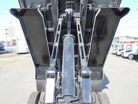 いすゞギガダンプ大型（10t）[写真20]