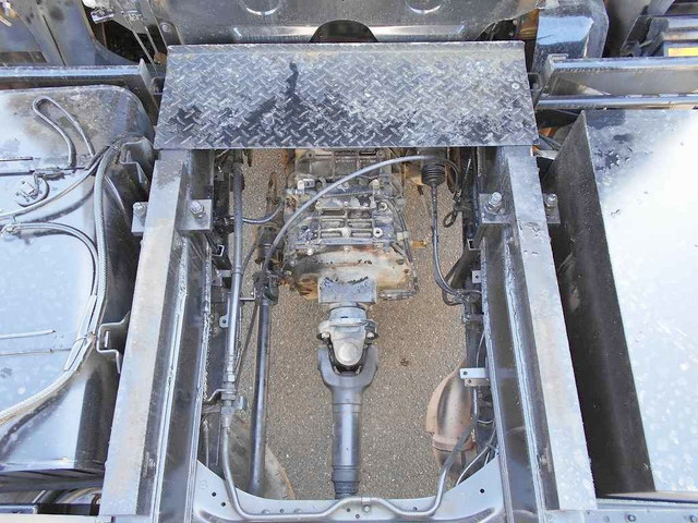 いすゞギガダンプ大型（10t）[写真22]