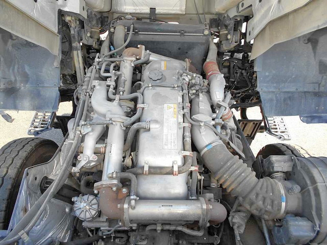 いすゞギガダンプ大型（10t）[写真26]