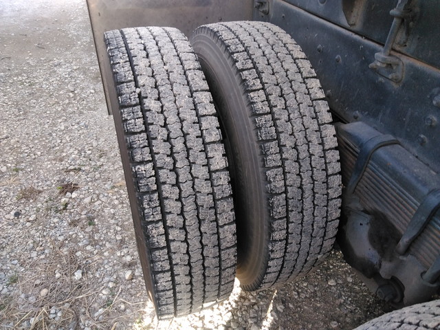 日野プロフィア深ダンプ（土砂禁ダンプ）大型（10t）[写真20]