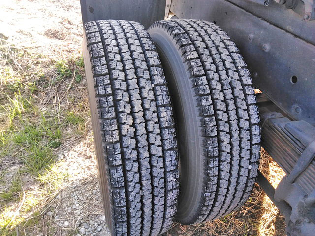 日野プロフィア深ダンプ（土砂禁ダンプ）大型（10t）[写真21]