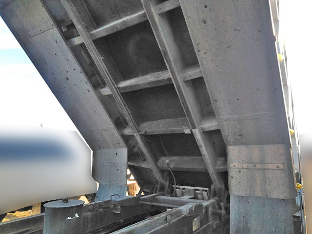 日野プロフィア深ダンプ（土砂禁ダンプ）大型（10t）[写真09]