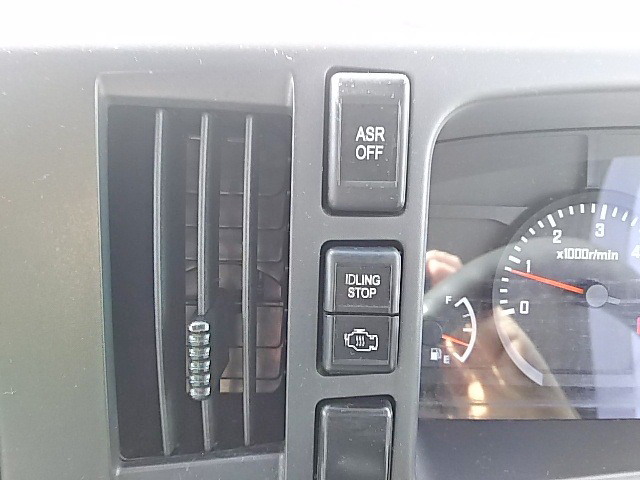 日産アトラスアルミバン小型（2t・3t）[写真35]