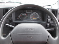 いすゞエルフアルミバン小型（2t・3t）[写真18]