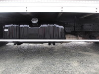 いすゞエルフアルミバン小型（2t・3t）[写真09]