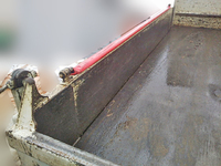 いすゞエルフダンプ小型（2t・3t）[写真10]