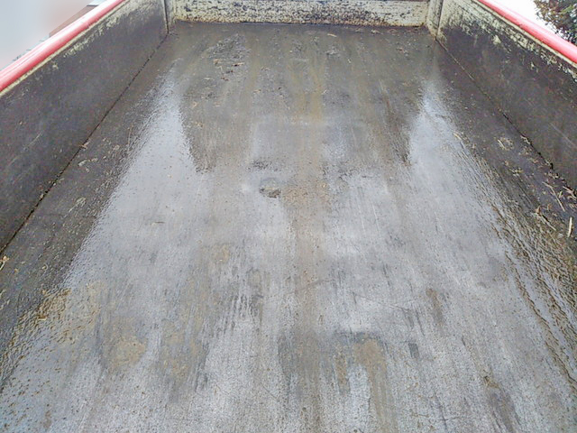 いすゞエルフダンプ小型（2t・3t）[写真11]