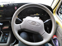 トヨタコースター園児バス[写真10]