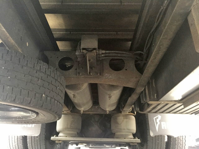 三菱ふそうスーパーグレート冷凍車（冷蔵車）大型（10t）[写真18]