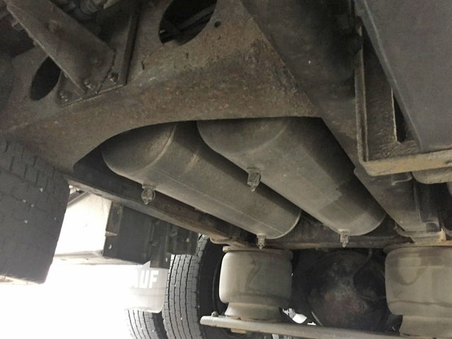 三菱ふそうスーパーグレート冷凍車（冷蔵車）大型（10t）[写真20]