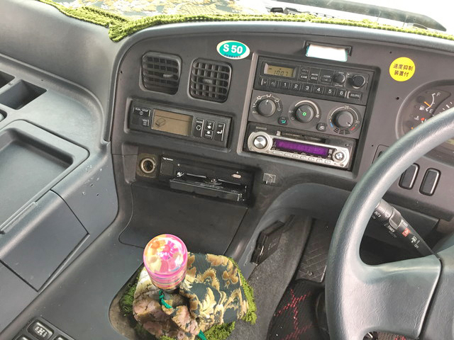 三菱ふそうスーパーグレート冷凍車（冷蔵車）大型（10t）[写真33]