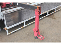 日産アトラスクレーン付小型（2t・3t）[写真12]